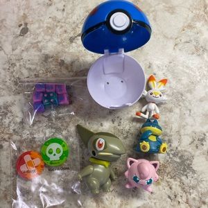 Pokémon Toy Lot